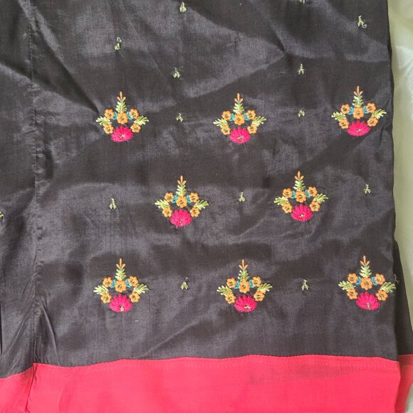 Casual Indian Pant Suit - Picture 4 of 5